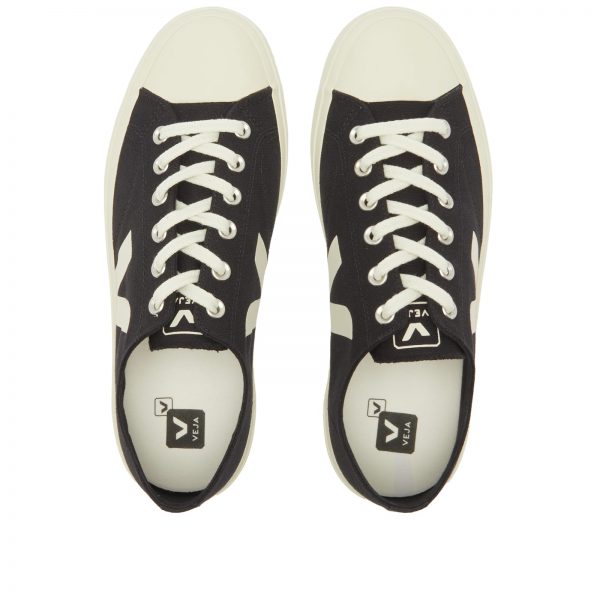 Veja Wata Low Top Sneaker