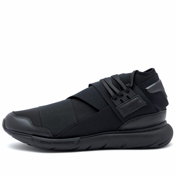 Y-3 Qasa