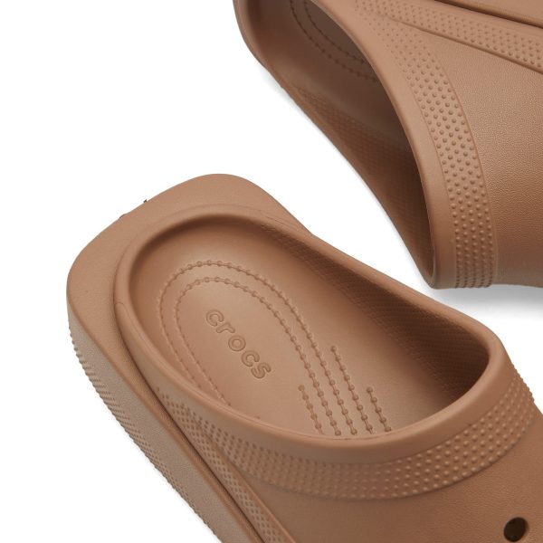 Crocs Blunt Toe Clog