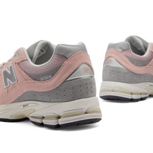 New Balance M2002RFC