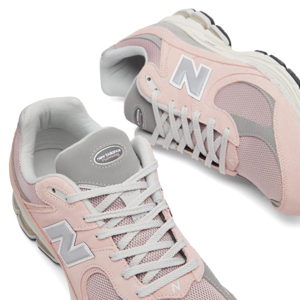 New Balance M2002RFC