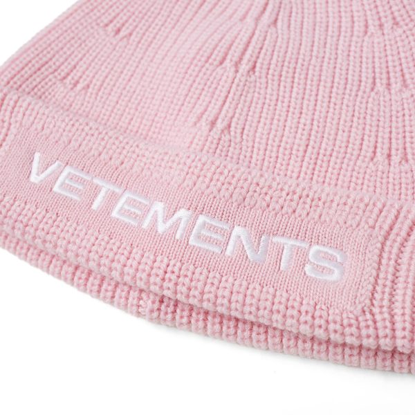 VETEMENTS Logo Beanie Hat