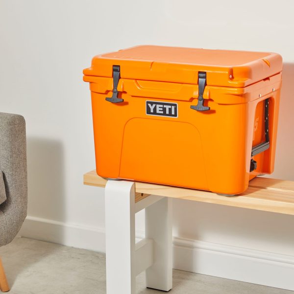 YETI Tundra 35L Cooler