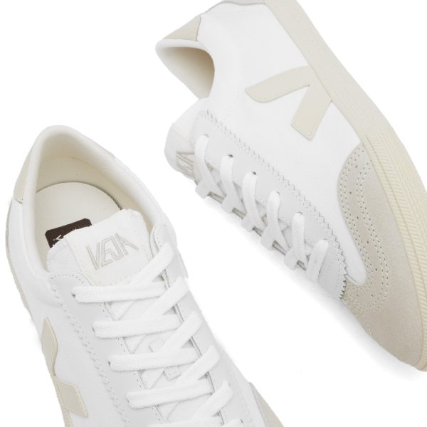 Veja Womens Volley Sneaker