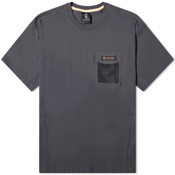 Columbia Painted Peak™ Mesh Pocket T-Shirt