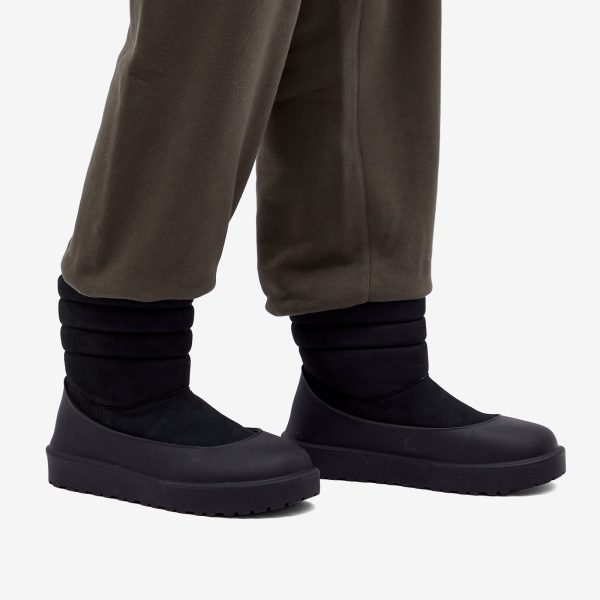 UGG x Stampd Classic Pull-on Boot