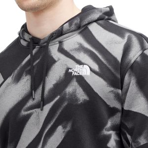 The North Face Essential Hoodie