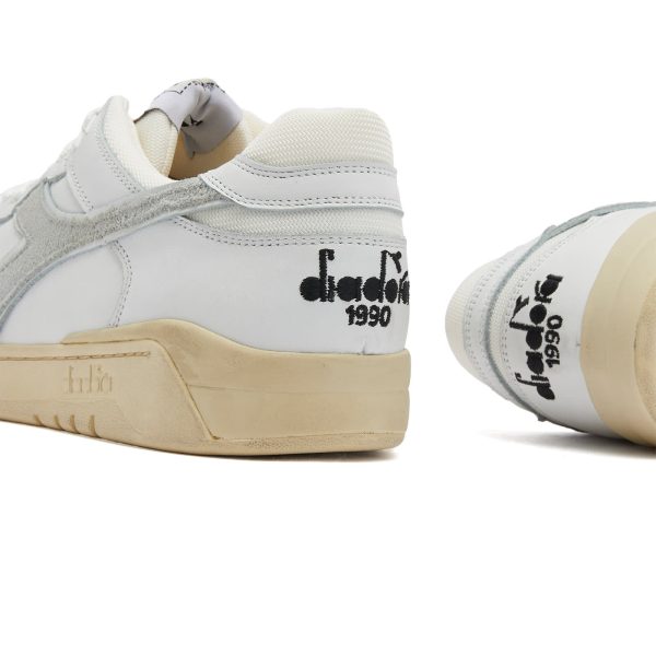 Diadora B.560 Used