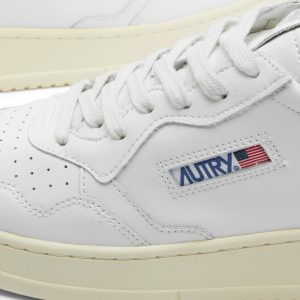 Autry 01 Low Leather Sneaker