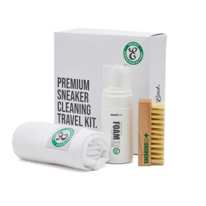 Sneakers ER E by END. Travel Kit