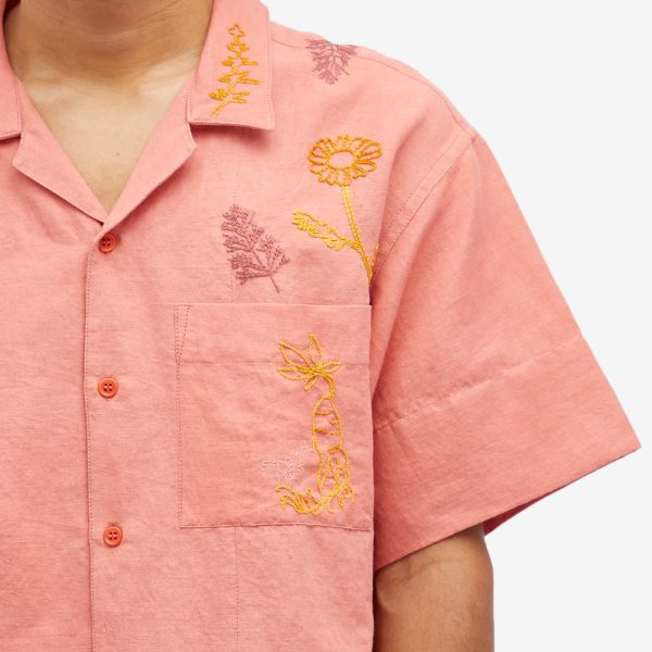 Story mfg. Greetings Embroidered Vacation Shirt