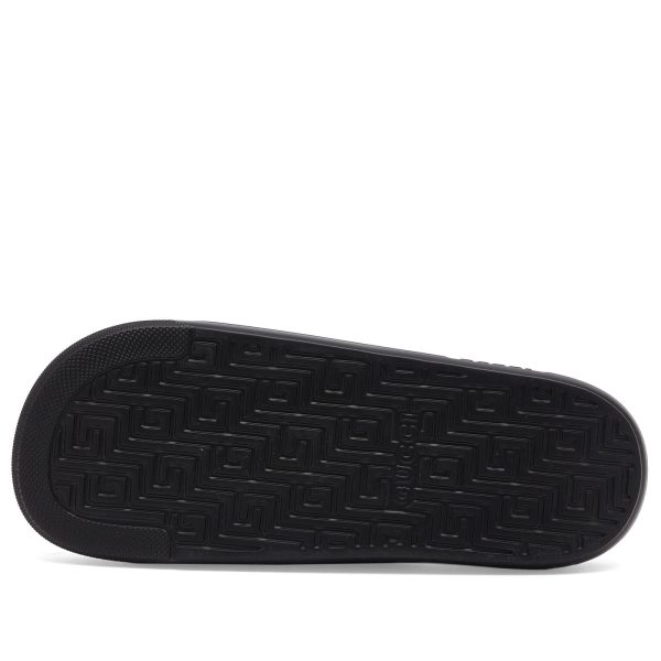 Gucci Interlocking Logo Pursuit Slide