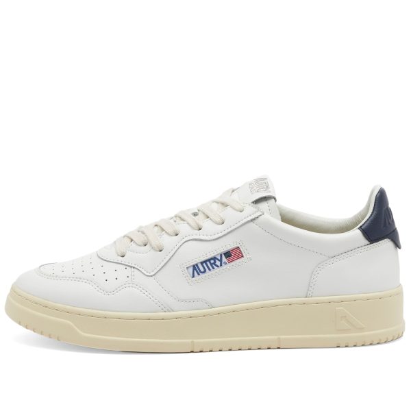 Autry 01 Low Leather Sneaker