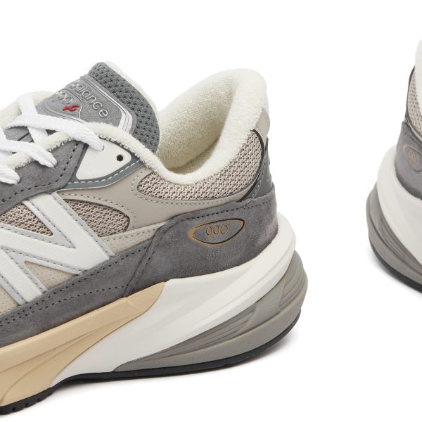 New Balance U990GR6