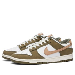 Nike Dunk Low Retro PRM Sneaker