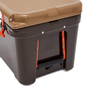 YETI Tundra 35L Cooler