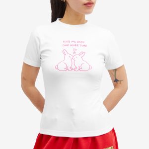 VETEMENTS Kissing Bunnies Fitted T-Shirt