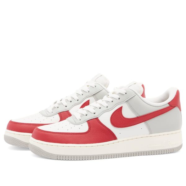 Nike Air Force 1 '07 Lv8 DG Sneaker