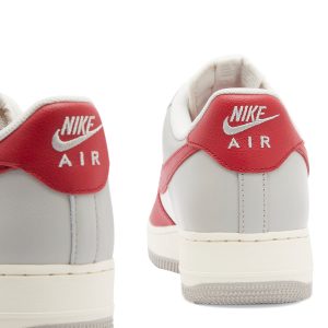 Nike Air Force 1 '07 Lv8 DG Sneaker