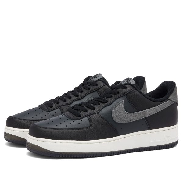 Nike Air Force 1 ’07 Lv8 Sneaker