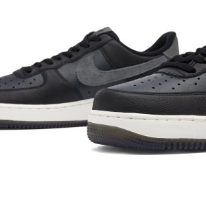 Nike Air Force 1 ’07 Lv8 Sneaker