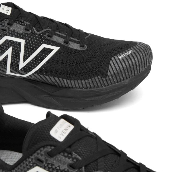 New Balance Fuelcell Venym