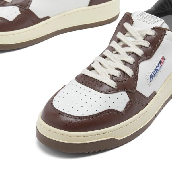 Autry Medalist Low Leather Sneaker