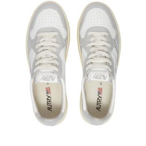 Autry 01 Low Contrast Sneaker