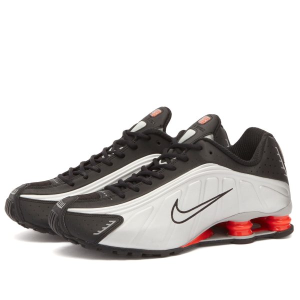 Nike Shox R4 Sneaker