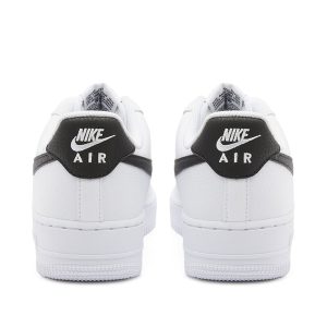 Nike Air Force 1 07 Sneaker