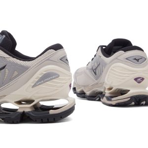 Mizuno Wave Prophecy LS