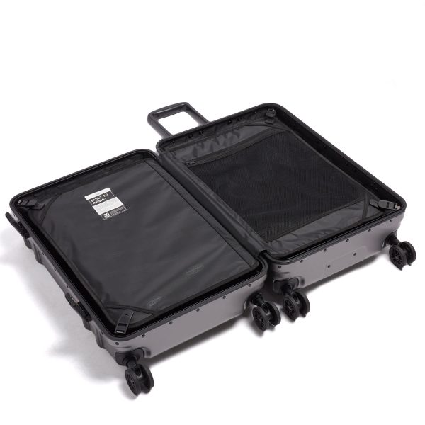 Eastpak Resist'r Luggage Case - Medium