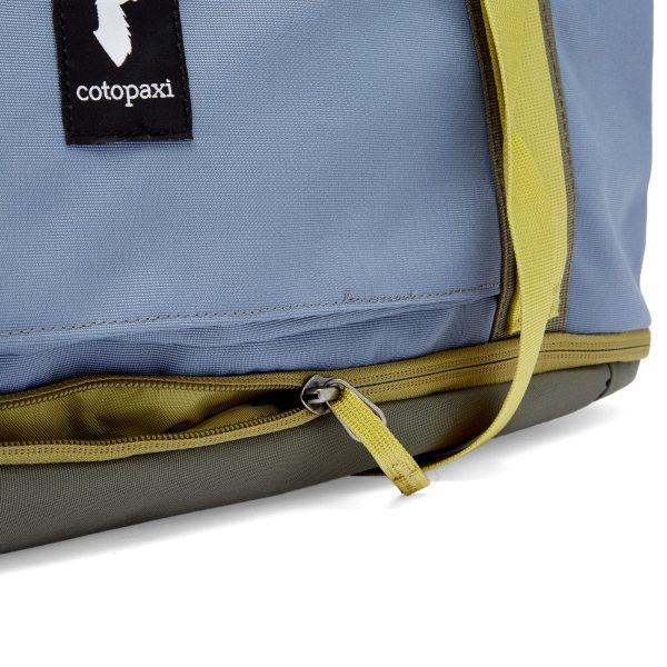 Cotopaxi Viaje 35L Weekender Tote