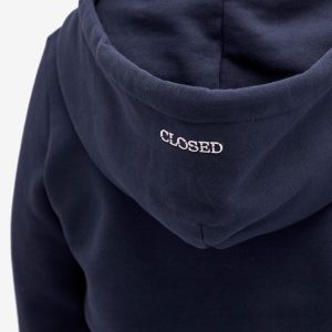 Closed cropped hoodie