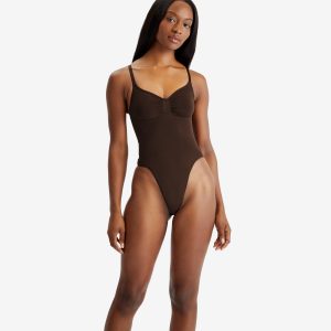 SKIMS Seamless Sculpt Thong Bodysuit