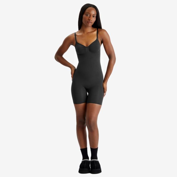 SKIMS Seamless Sculpt Bodysuit Mid-Thigh W/ Open Gusset