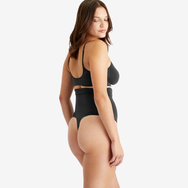 SKIMS Seamless Sculpt Bralette