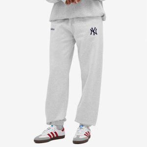 Sporty & Rich Yankees Serif Sweatpant