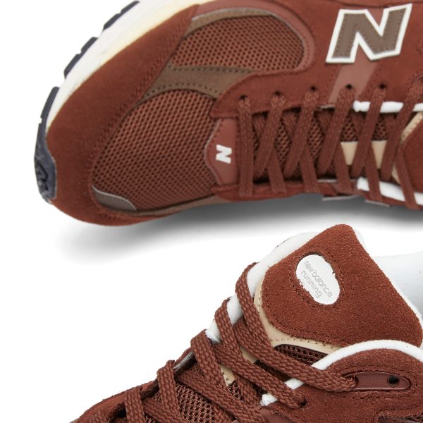 New Balance M2002RFF