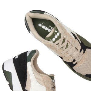 Diadora N902