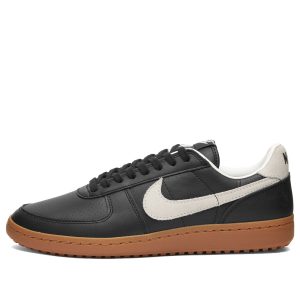 Nike Field General 82 Sneaker