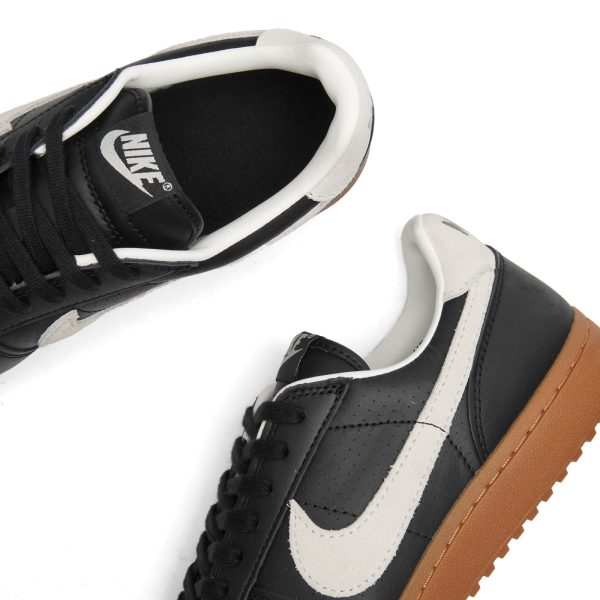 Nike Field General 82 Sneaker