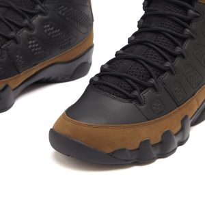 Air Jordan 9 Retro Sneaker