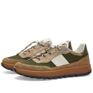 Collegium Pillar Trail Sneaker