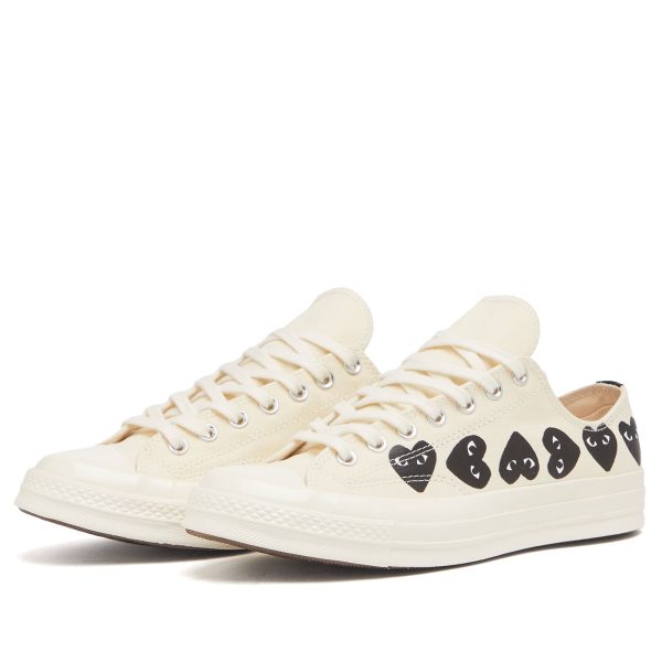 Comme des Garçons Play x Converse Multi Heart Low Sneaker