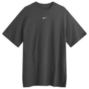 Nike Essential T-Shirt