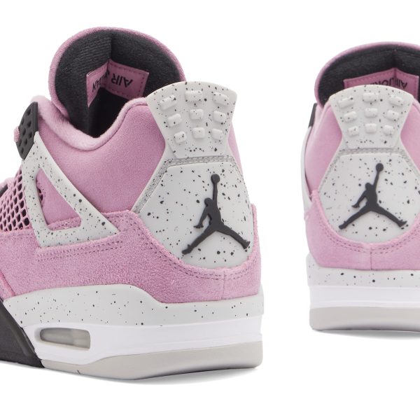 Air Jordan 4 Retro Sneaker W