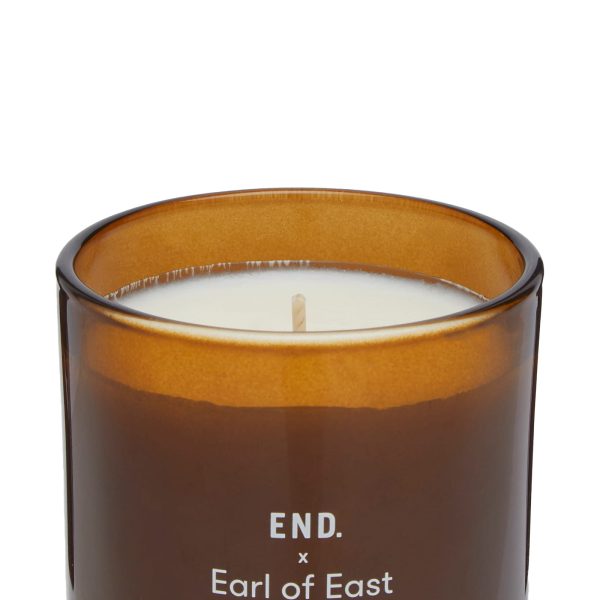 END. x Earl Of East 'Laundromat' Candle