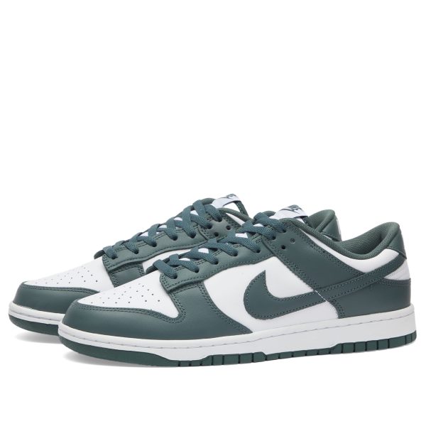 Nike Dunk Low Retro Sneaker