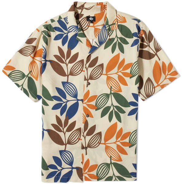 Magenta Plant Short Sleeve Vacation Shirt